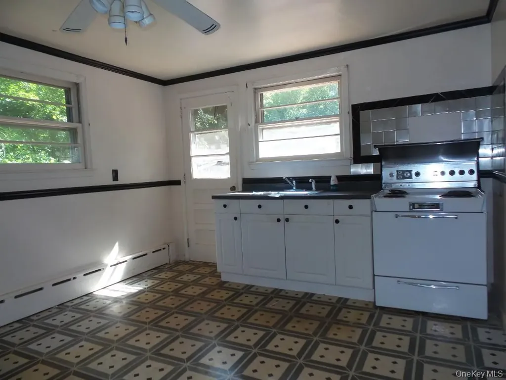 12 Mulligan Lane Irvington NY 10533