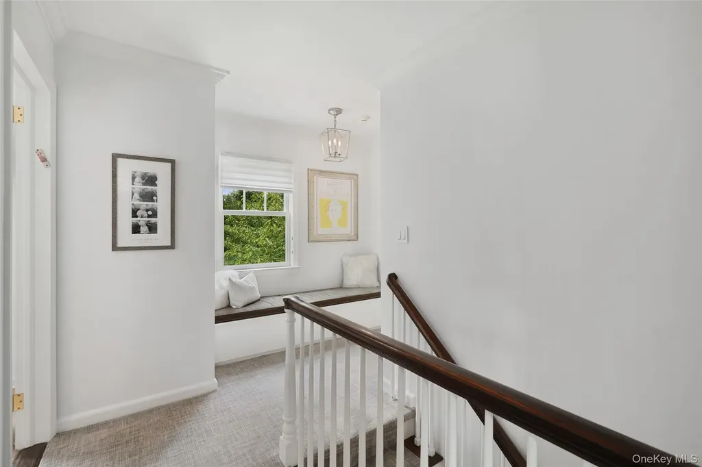 9 Hazelton Drive Scarsdale NY 10583