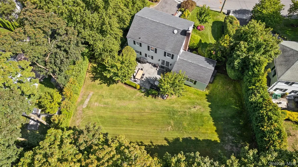 9 Hazelton Drive Scarsdale NY 10583