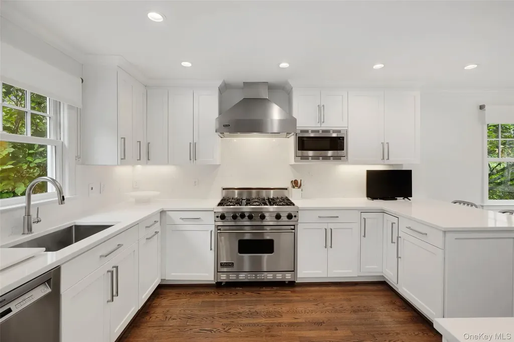 9 Hazelton Drive Scarsdale NY 10583