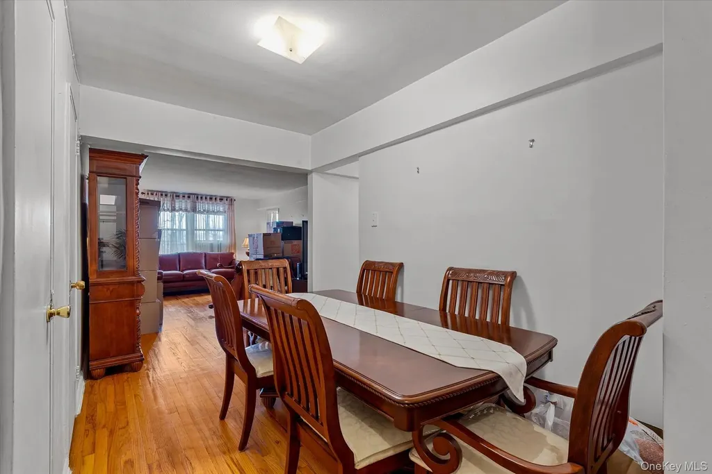60-11 Broadway Woodside NY 11377