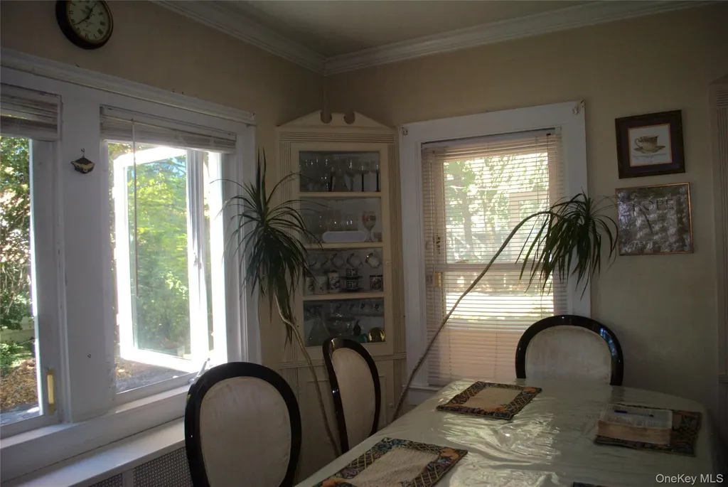 1824 Seabury Place Peekskill NY 10566