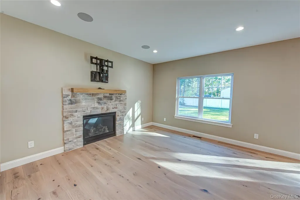 64 Blydenburgh Road Centereach NY 11720