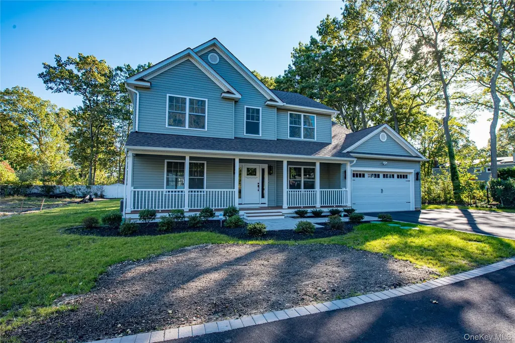 64 Blydenburgh Road Centereach NY 11720