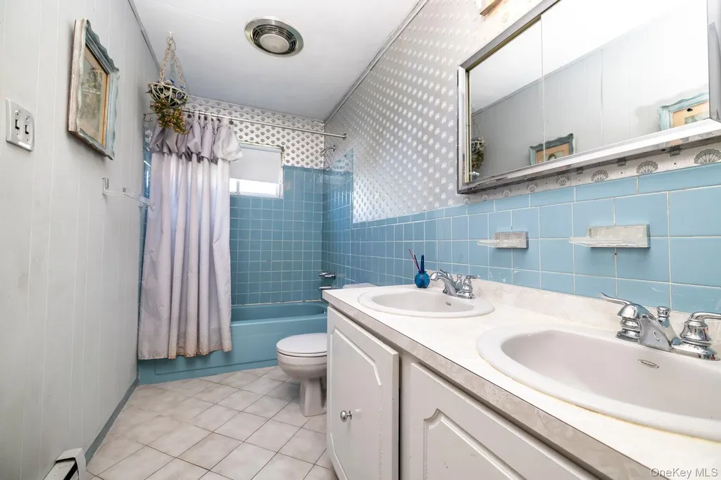 3487 Anchor Place Oceanside NY 11572