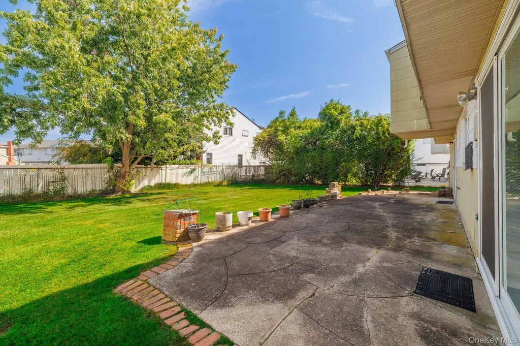 3487 Anchor Place Oceanside NY 11572