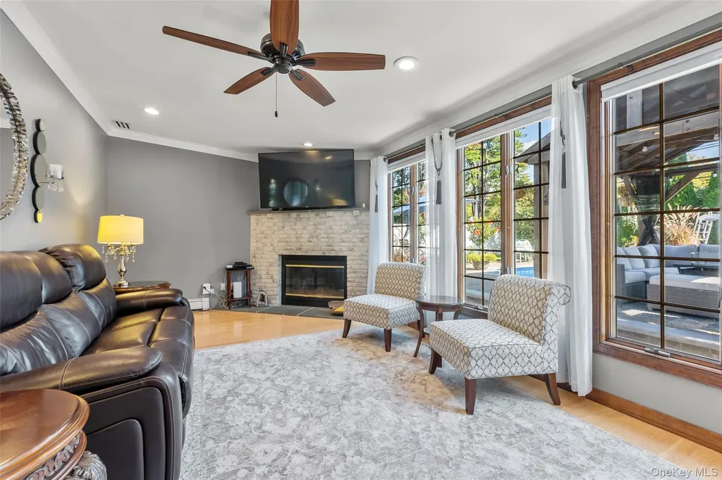 28 Mosshill Place Stony Brook NY 11790