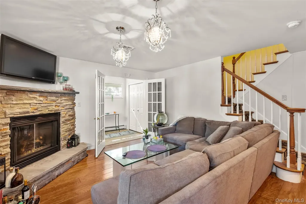28 Mosshill Place Stony Brook NY 11790