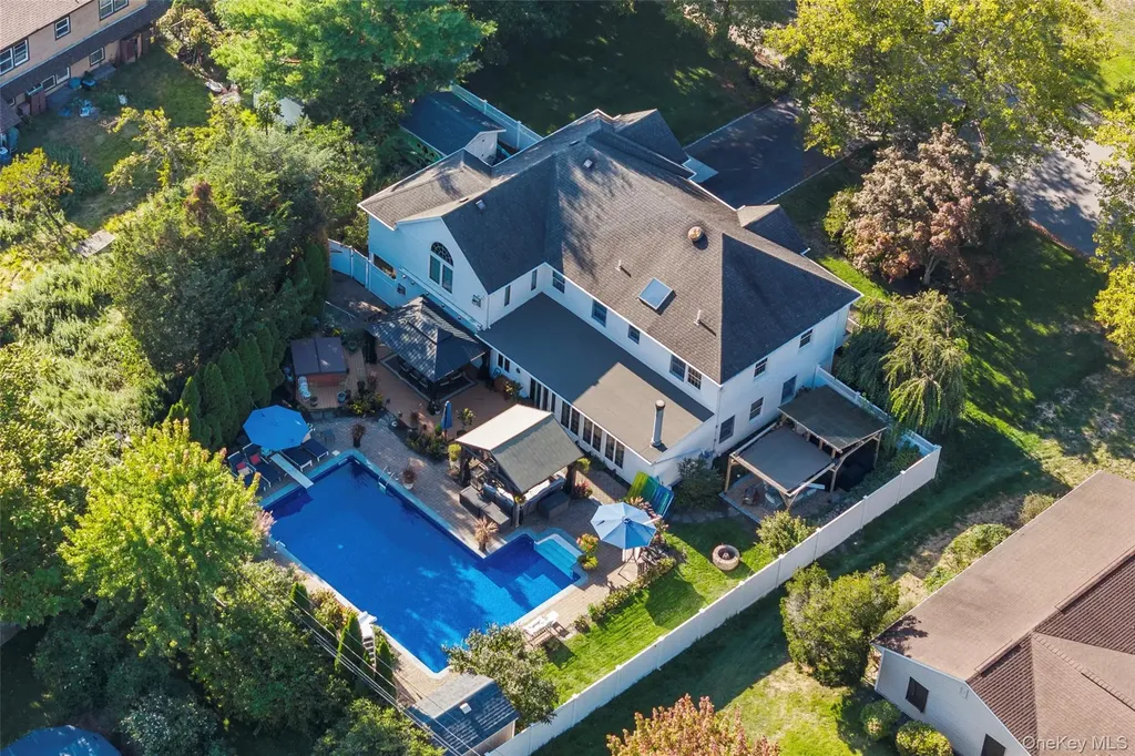 28 Mosshill Place Stony Brook NY 11790