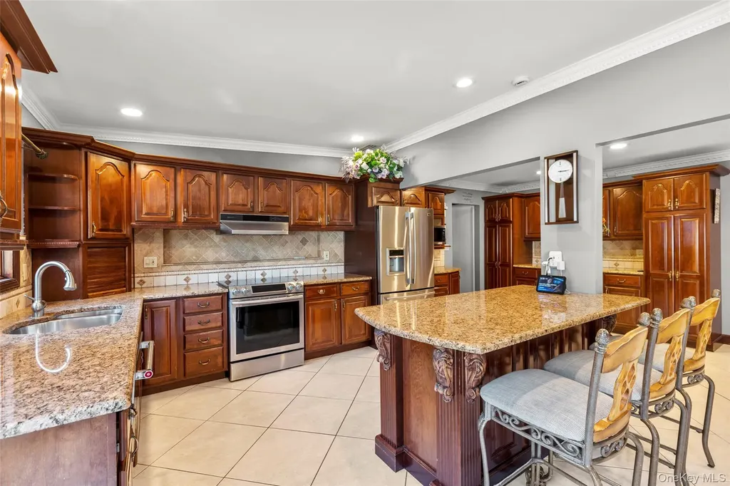 28 Mosshill Place Stony Brook NY 11790