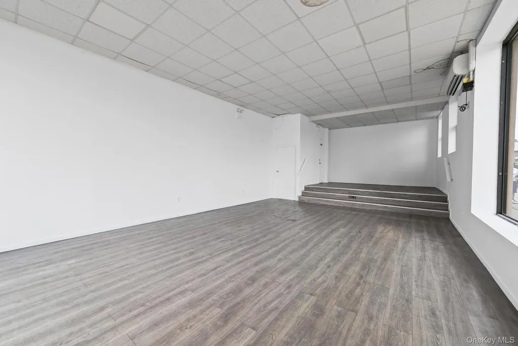 225-25 Merrick Boulevard Laurelton NY 11413