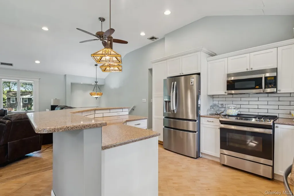 12 Wesleyan Road Commack NY 11725