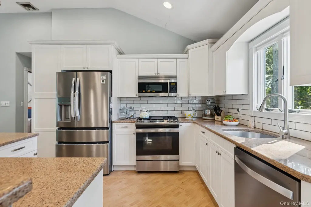 12 Wesleyan Road Commack NY 11725