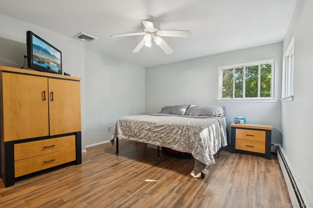 12 Wesleyan Road Commack NY 11725