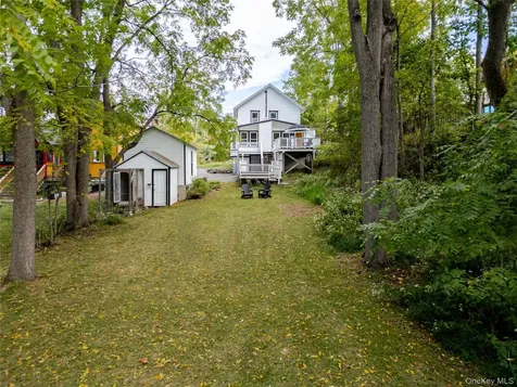 47 Summit Street Hudson NY 12565