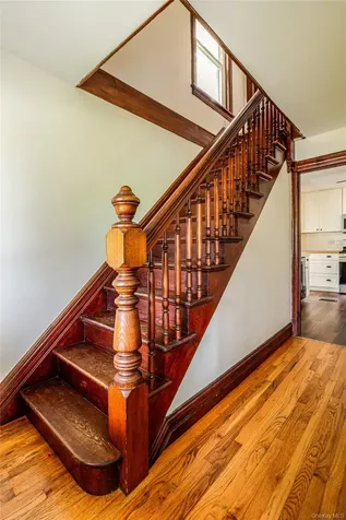 47 Summit Street Hudson NY 12565