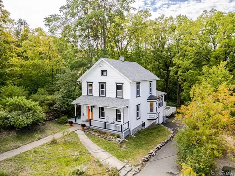 47 Summit Street Hudson NY 12565