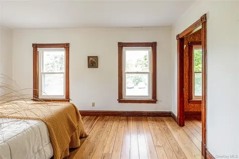 47 Summit Street Hudson NY 12565