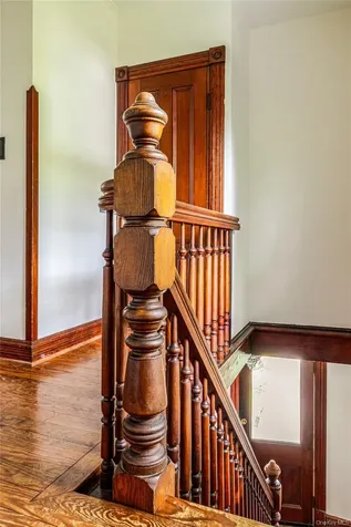 47 Summit Street Hudson NY 12565