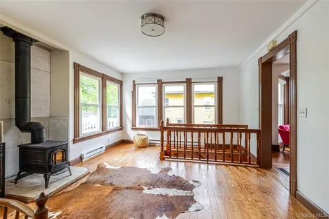 47 Summit Street Hudson NY 12565