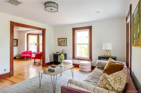 47 Summit Street Hudson NY 12565