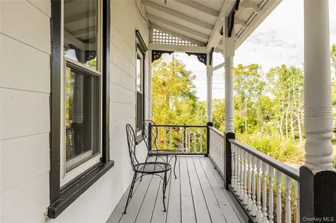 47 Summit Street Hudson NY 12565