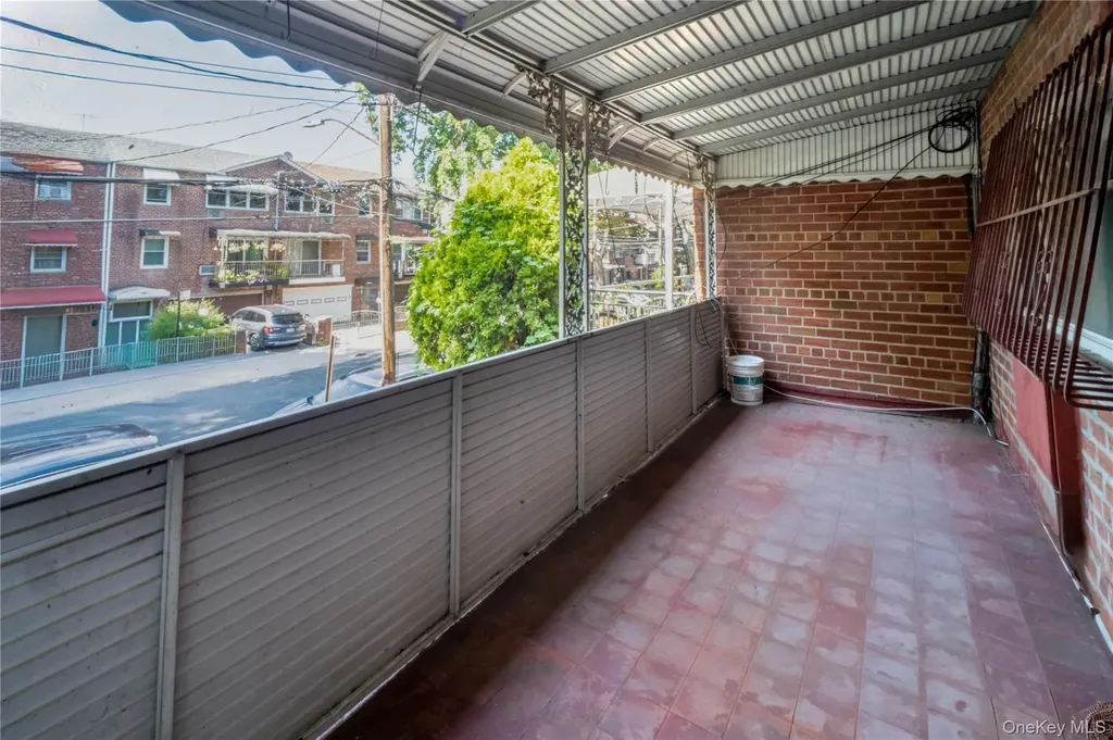 565 E 81st Street Brooklyn NY 11236