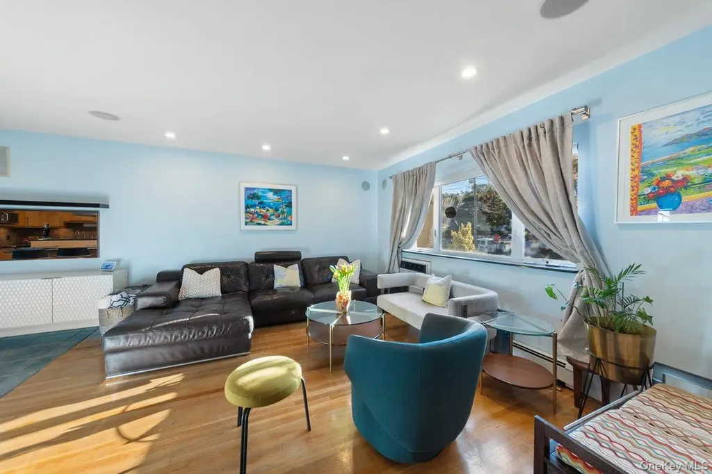 902 Dean Avenue Bronx NY 10465