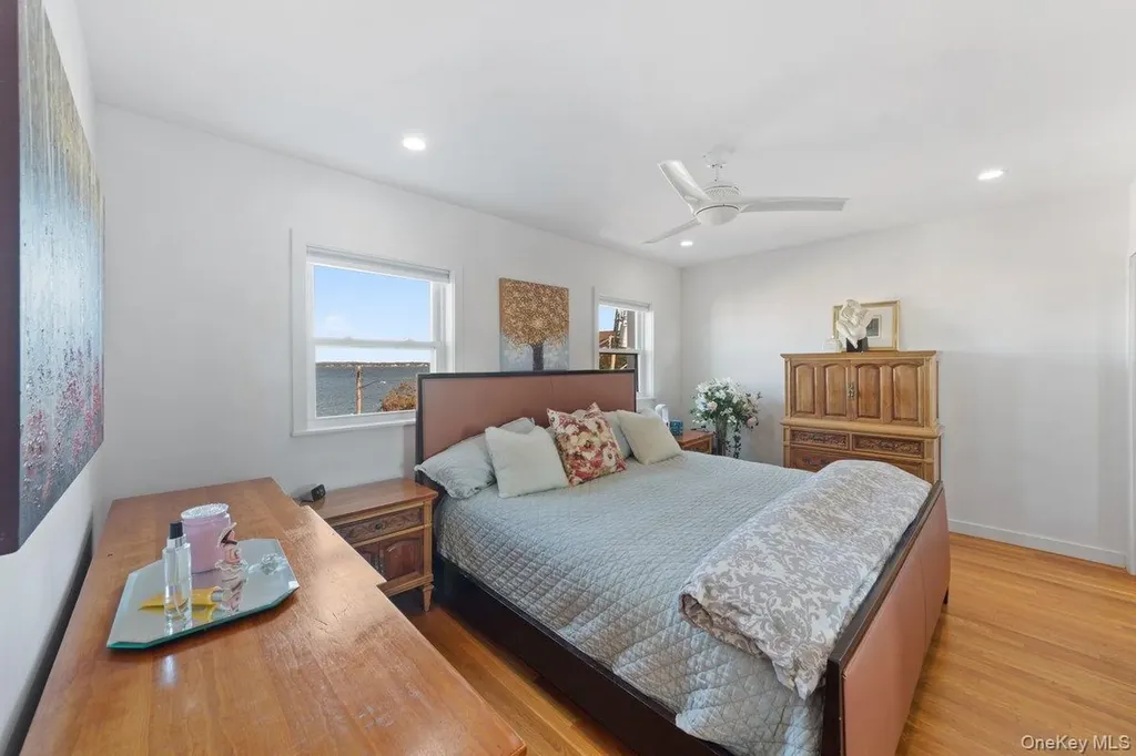 902 Dean Avenue Bronx NY 10465