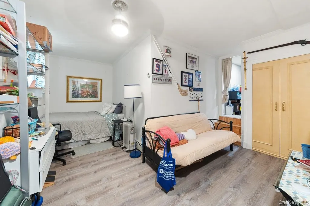 902 Dean Avenue Bronx NY 10465