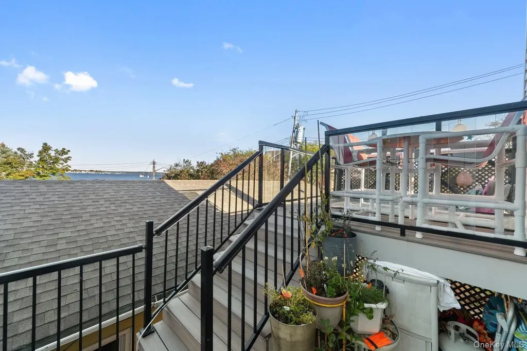 902 Dean Avenue Bronx NY 10465