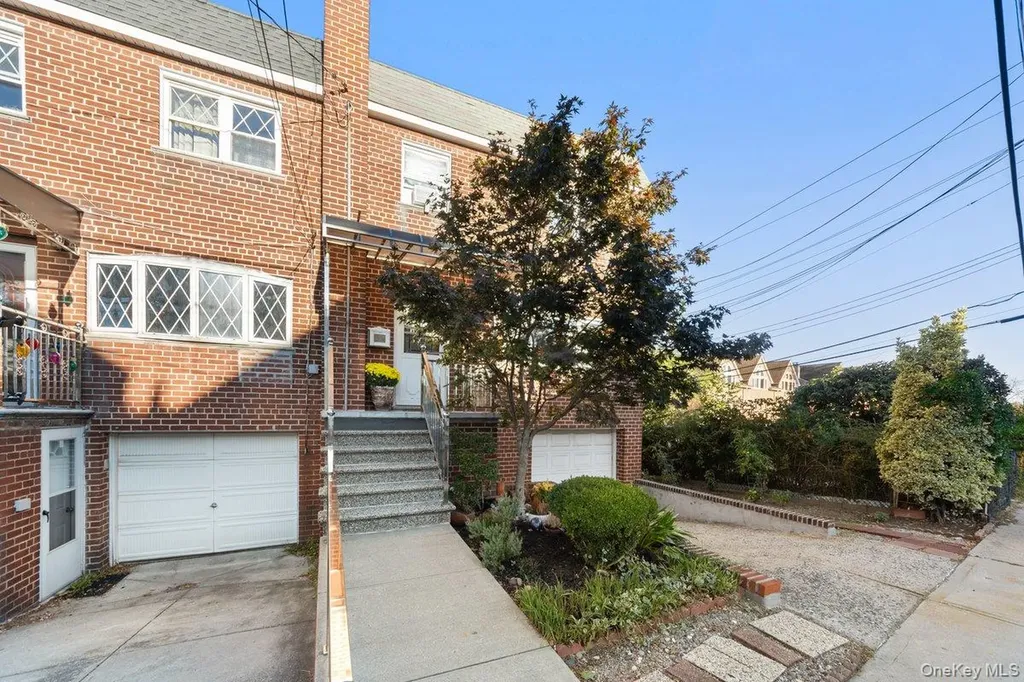 902 Dean Avenue Bronx NY 10465