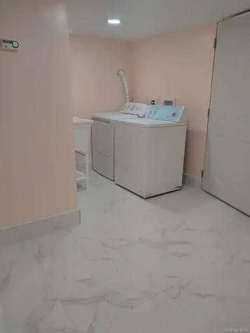 250-12 81st Avenue Bellerose NY 11426