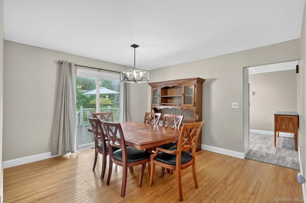 233 Ridge Road Westtown NY 10998