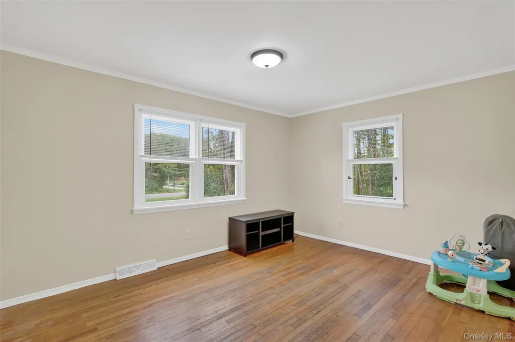233 Ridge Road Westtown NY 10998