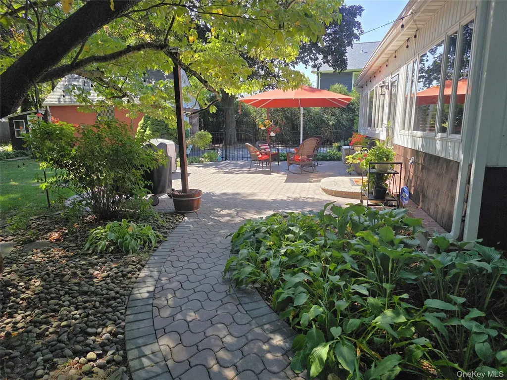 178 Maple Drive Saint James NY 11780