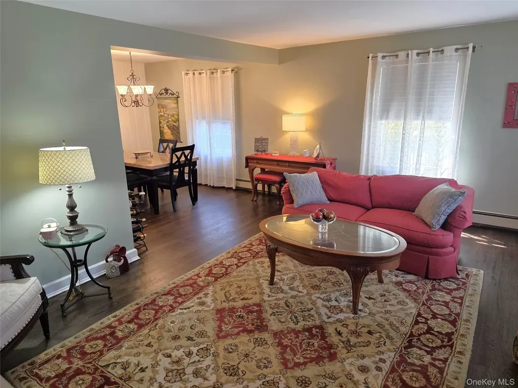178 Maple Drive Saint James NY 11780