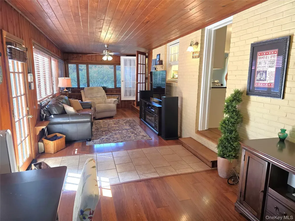 178 Maple Drive Saint James NY 11780