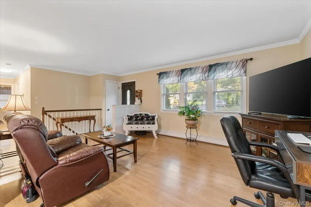 212 Locust Drive Rocky Point NY 11778