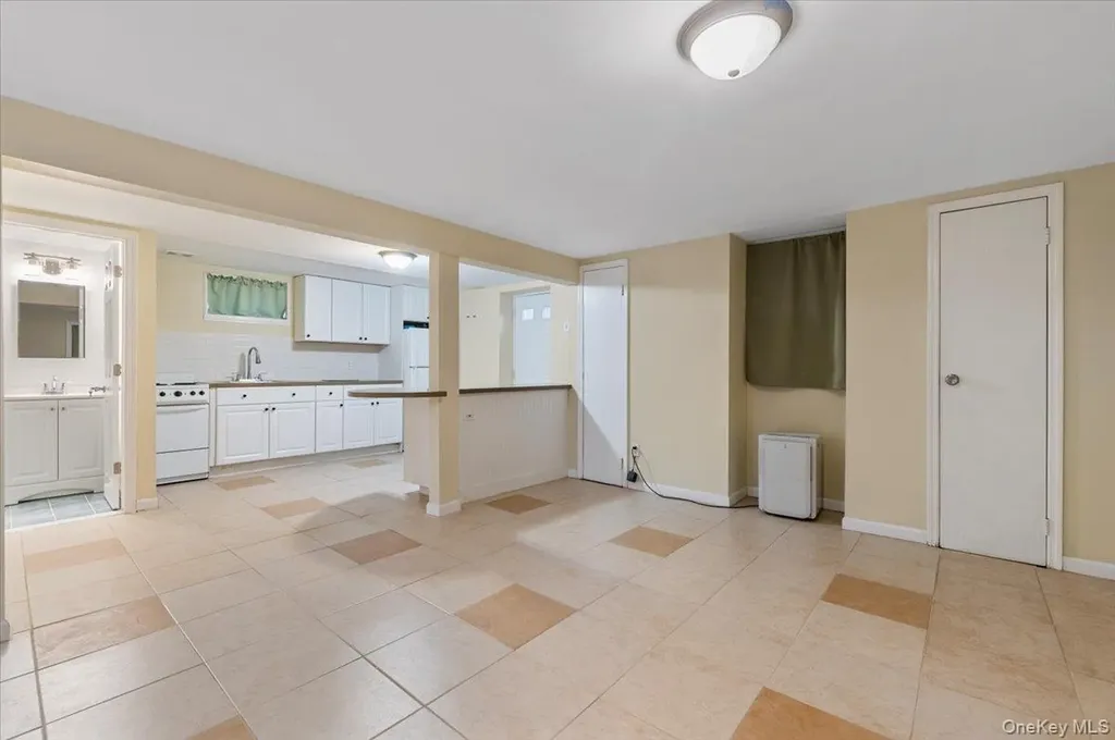 212 Locust Drive Rocky Point NY 11778