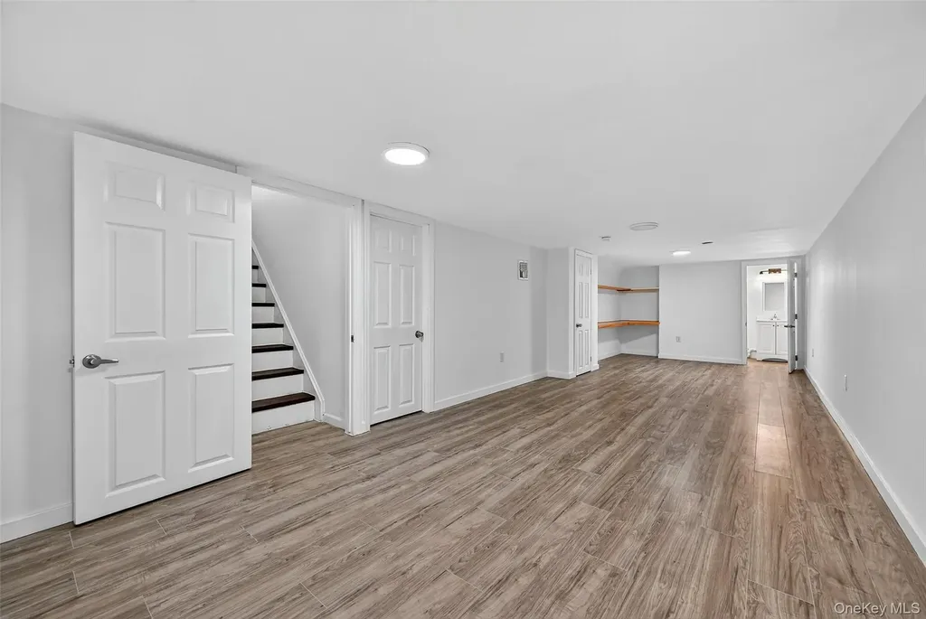 18 Stonecrest Drive New Windsor NY 12553
