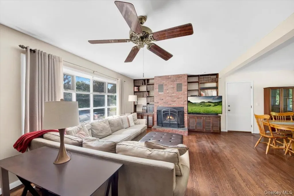 40 Baldwin Lane Mahopac NY 10541