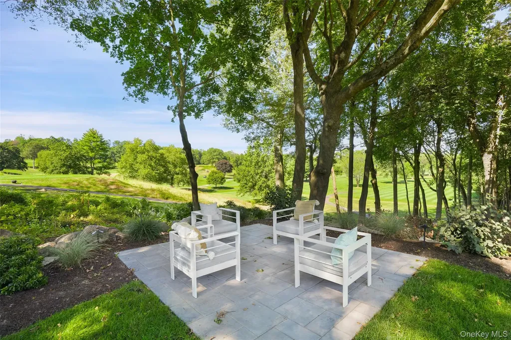 11 Boxwood Lane Rye NY 10580
