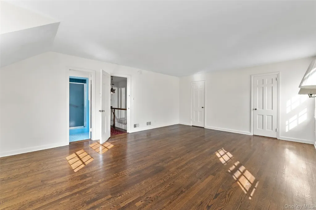 1 Windsor Lane Scarsdale NY 10583