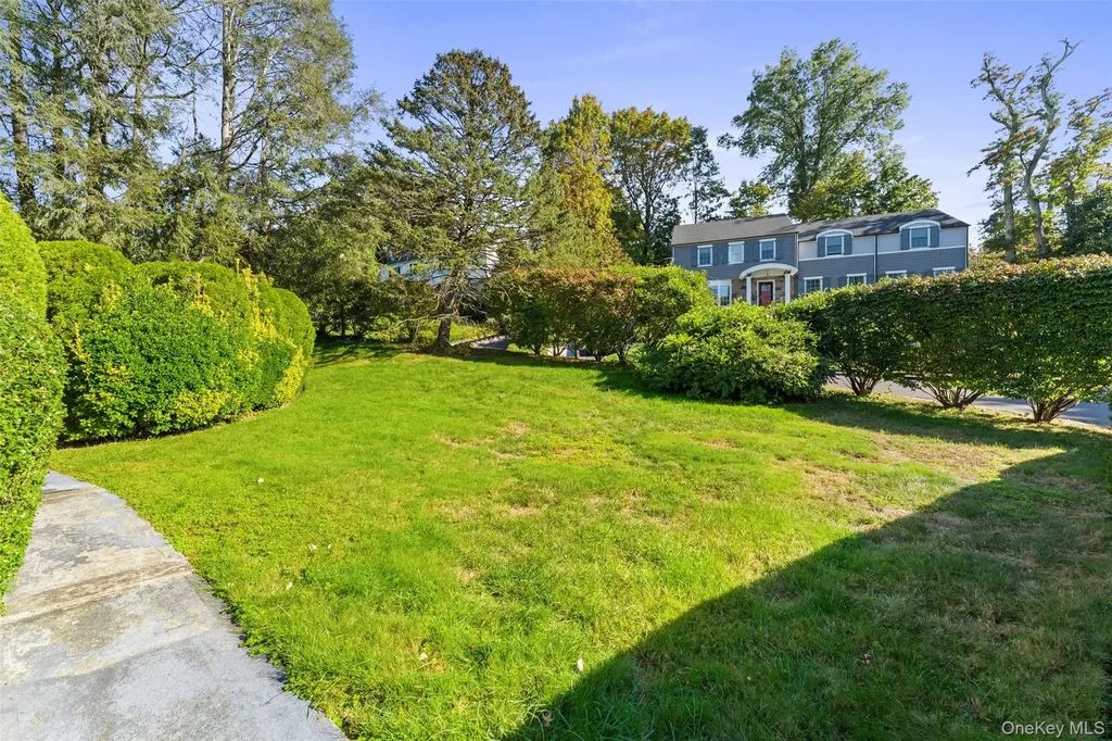 1 Windsor Lane Scarsdale NY 10583