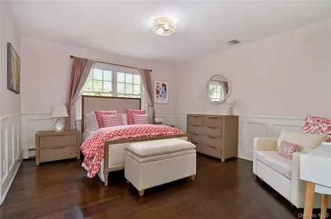 9 White Plains Road Bronxville NY 10708