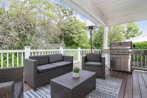 9 White Plains Road Bronxville NY 10708