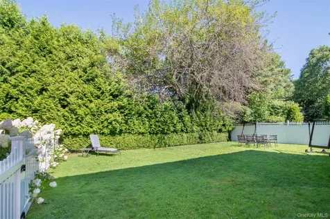 9 White Plains Road Bronxville NY 10708