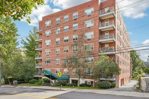 16 Lake Street White Plains NY 10603