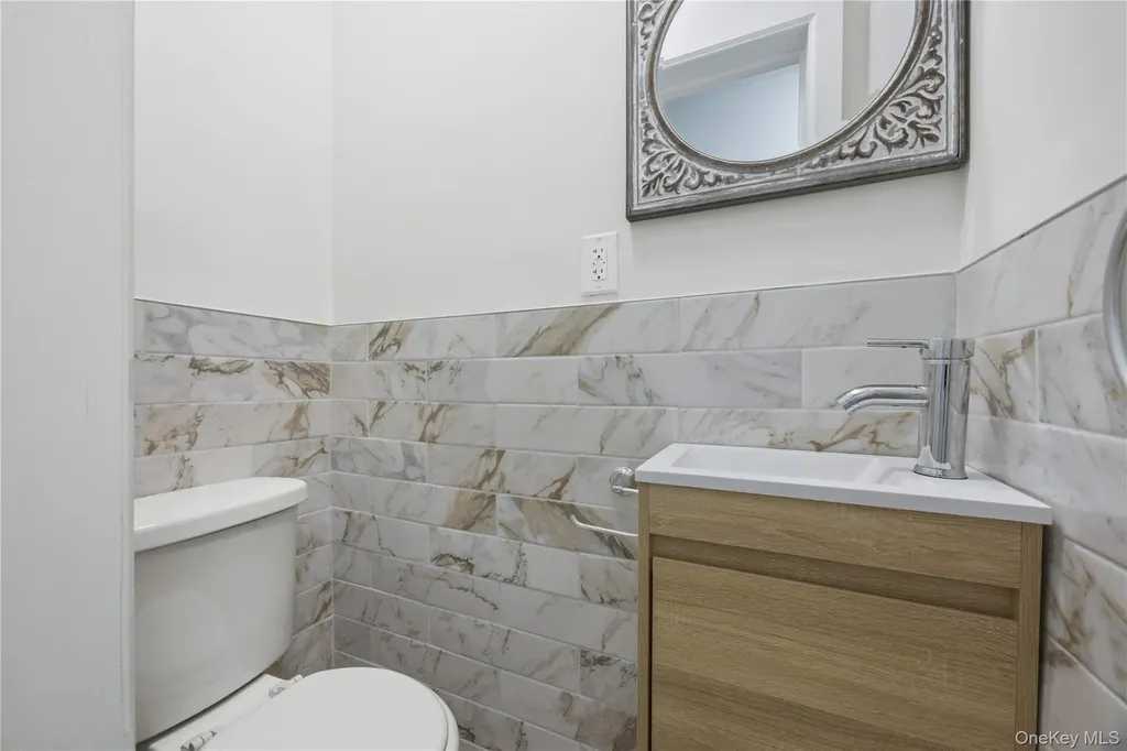 1150 E 214th Street Bronx NY 10469